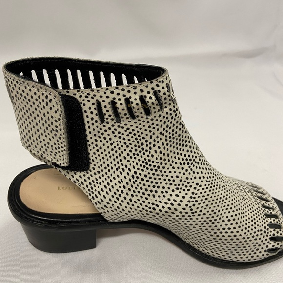 Loeffler Randall Flat peep toe Leather Sandals African design - Picture 2 of 6